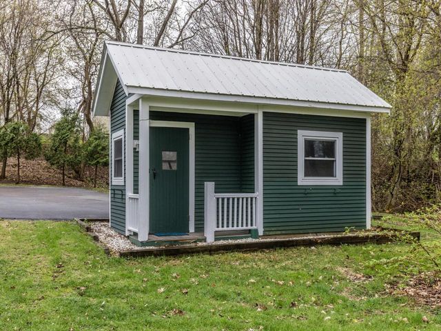 77 River Street, Milton, VT 05468