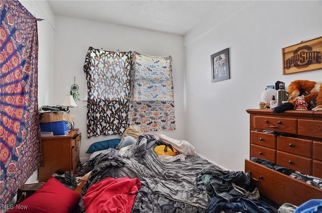 1017 Broadway Street, Masury, OH 44438