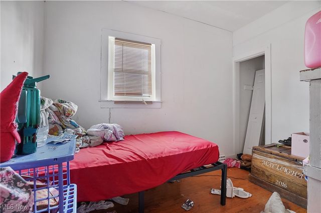 1017 Broadway Street, Masury, OH 44438