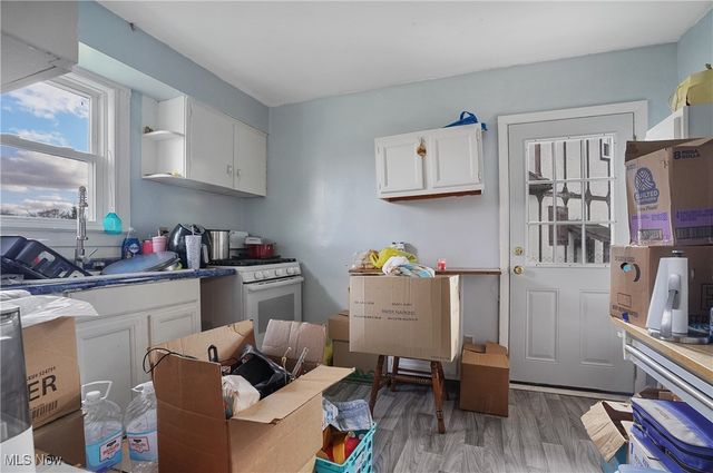 1017 Broadway Street, Masury, OH 44438