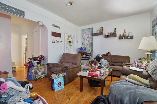 1017 Broadway Street, Masury, OH 44438