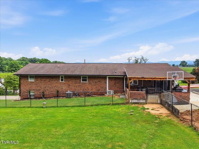 266 Sagewood Drive, Morristown, TN 37813
