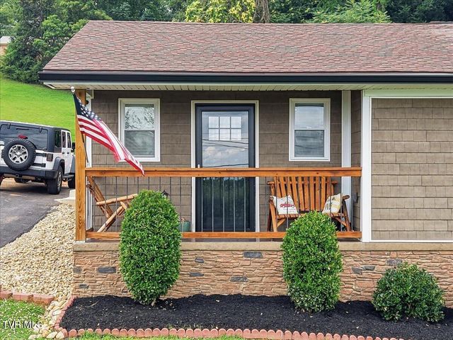 266 Sagewood Drive, Morristown, TN 37813