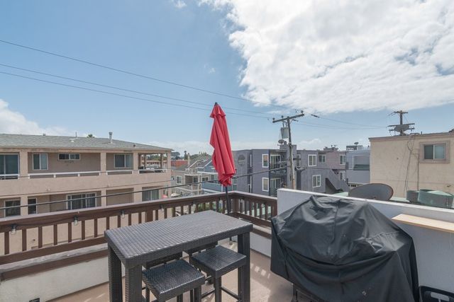 3250 Strandway, San Diego, CA 92109