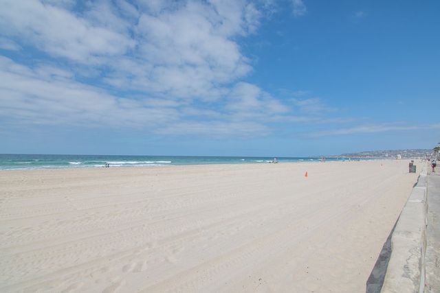3250 Strandway, San Diego, CA 92109