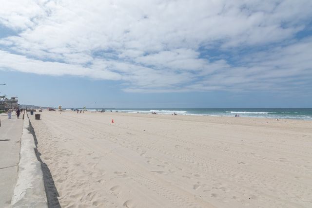 3250 Strandway, San Diego, CA 92109