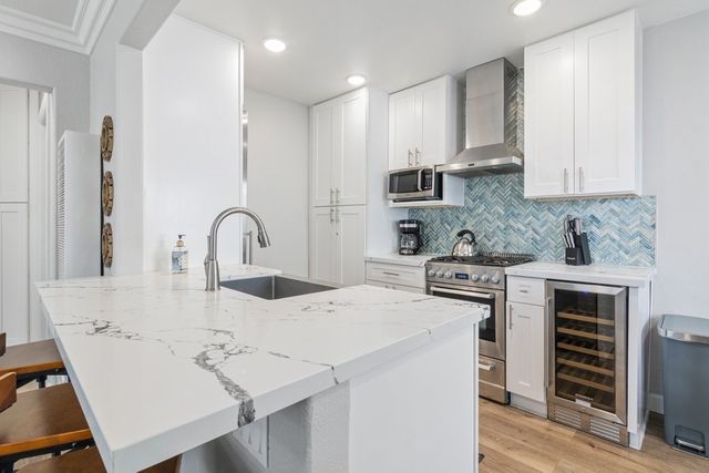 3250 Strandway, San Diego, CA 92109