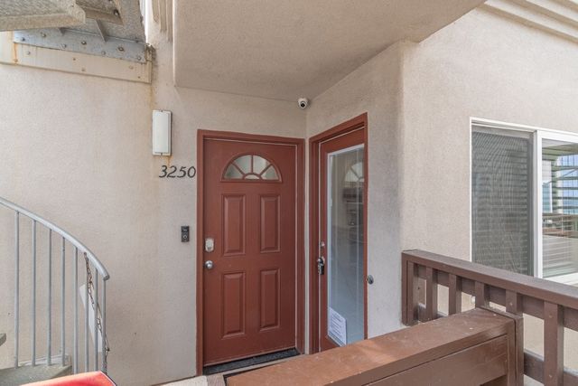 3250 Strandway, San Diego, CA 92109