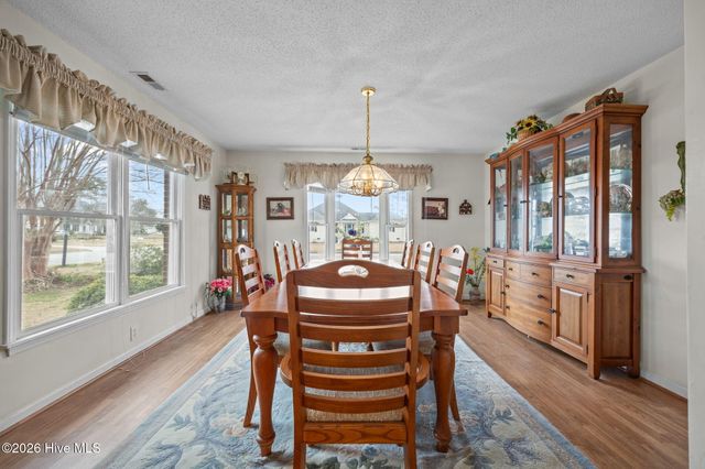 1601 River Bluff Road, Morehead City, NC 28557