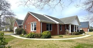 1601 River Bluff Road, Morehead City, NC 28557