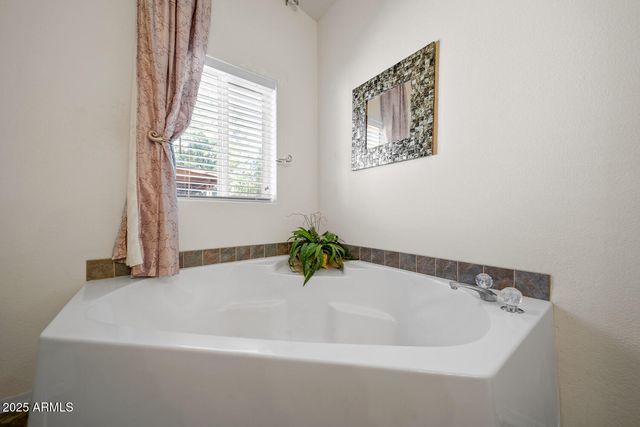 1001 S CHEROKEE Drive, Show Low, AZ 85901