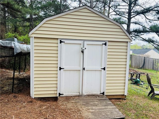 925 Downing Drive, Bethlehem, GA 30620