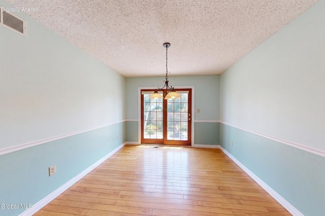 241 Van Aernem Road, Malta, NY 12020