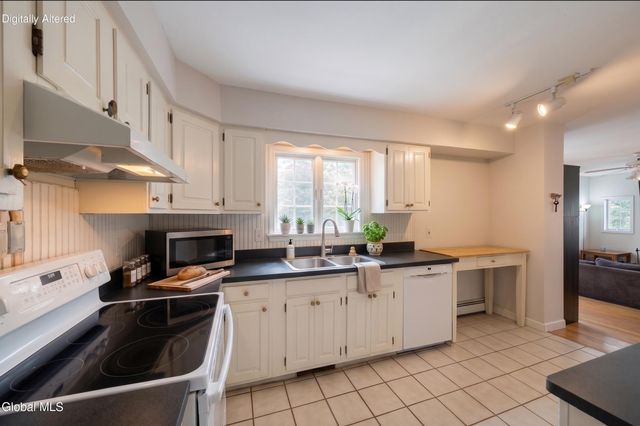 241 Van Aernem Road, Malta, NY 12020