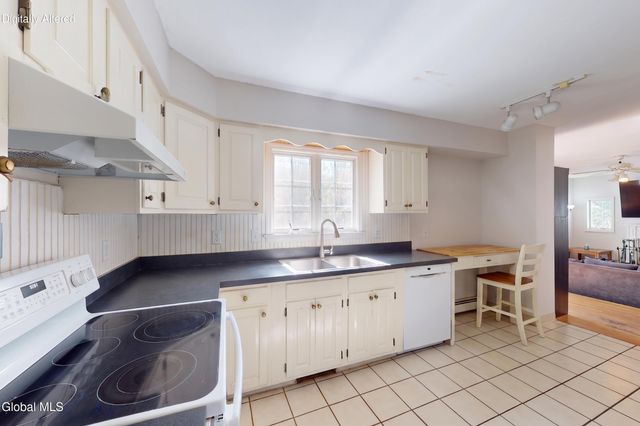 241 Van Aernem Road, Malta, NY 12020