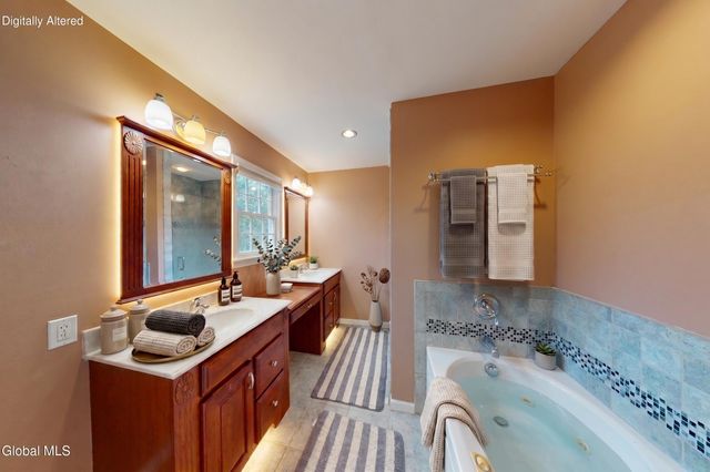 241 Van Aernem Road, Malta, NY 12020