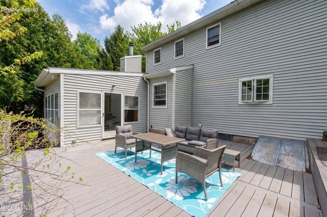 241 Van Aernem Road, Malta, NY 12020