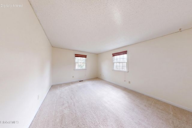 241 Van Aernem Road, Malta, NY 12020