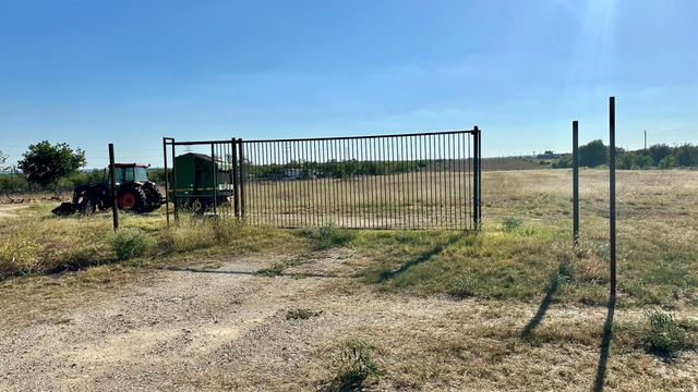 4550 FM 621 RD, San Marcos, TX 78666