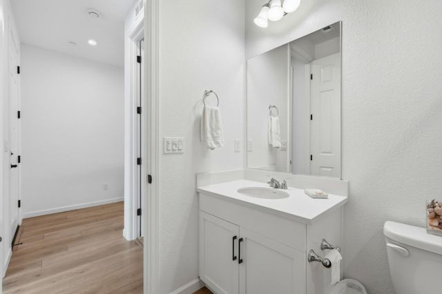 667 Pleasant Drive, Lathrop, CA 95330