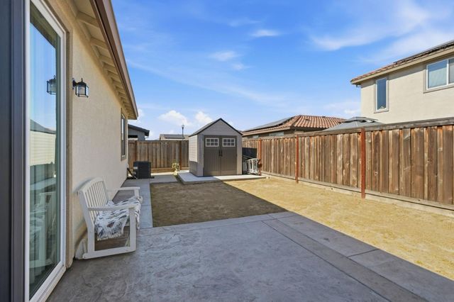 667 Pleasant Drive, Lathrop, CA 95330