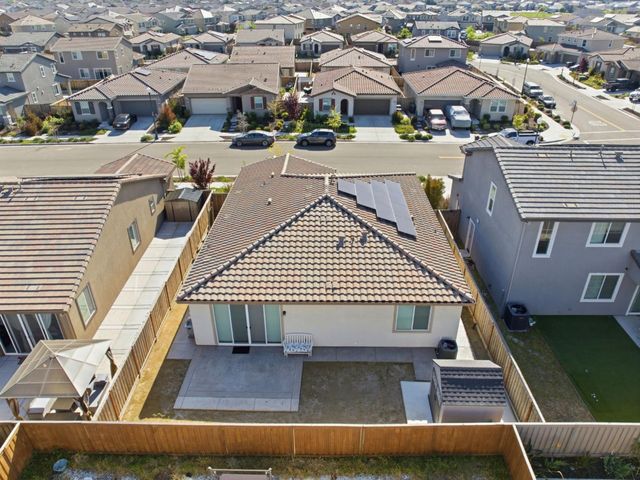 667 Pleasant Drive, Lathrop, CA 95330