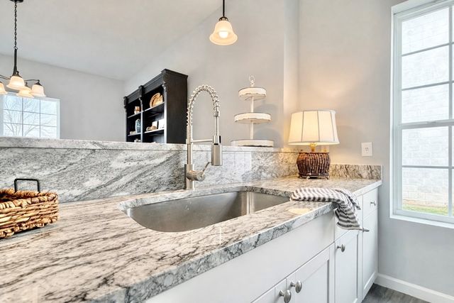 429 S Glenwood Avenue, Dalton, GA 30721