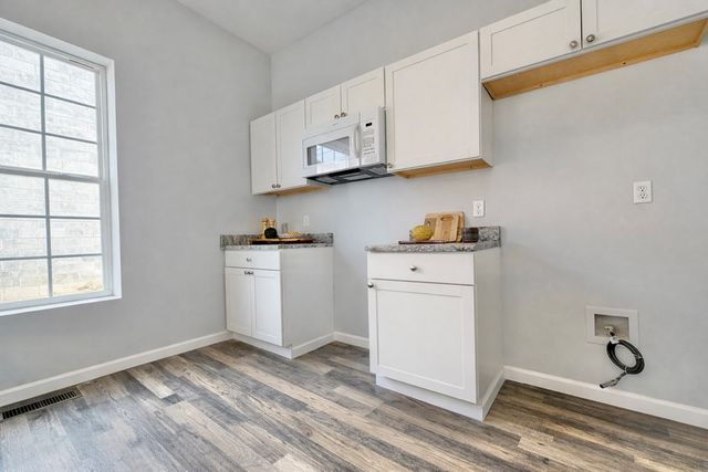 429 S Glenwood Avenue, Dalton, GA 30721