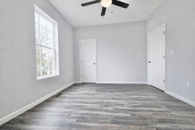 429 S Glenwood Avenue, Dalton, GA 30721