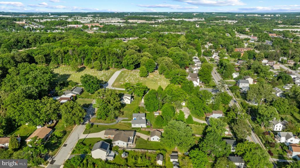 Image 55 of property listing at 8869 CEMETERY LN, Savage, MD 20763