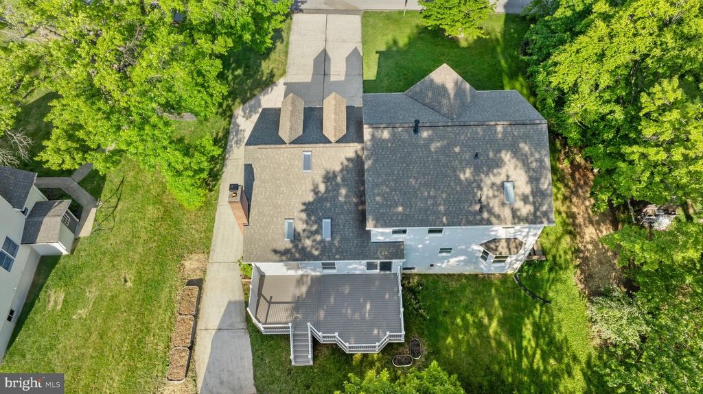 Image 58 of property listing at 8869 CEMETERY LN, Savage, MD 20763