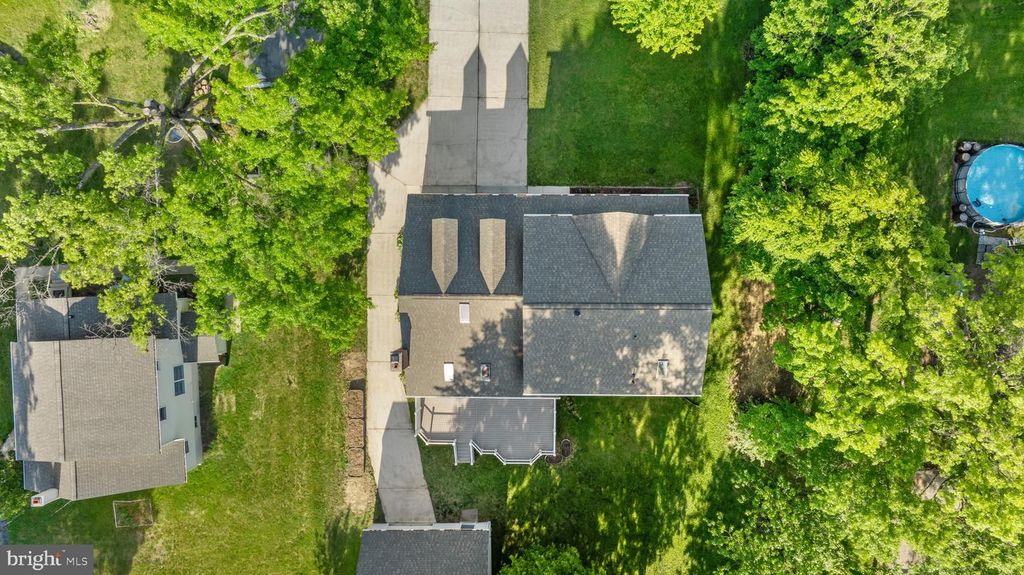 Image 59 of property listing at 8869 CEMETERY LN, Savage, MD 20763
