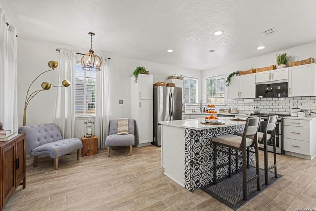 1327 Tweed Willow, San Antonio, TX 78258