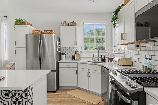 1327 Tweed Willow, San Antonio, TX 78258