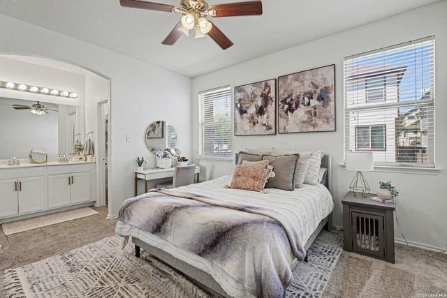 1327 Tweed Willow, San Antonio, TX 78258