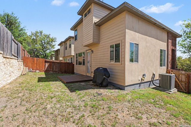 1327 Tweed Willow, San Antonio, TX 78258