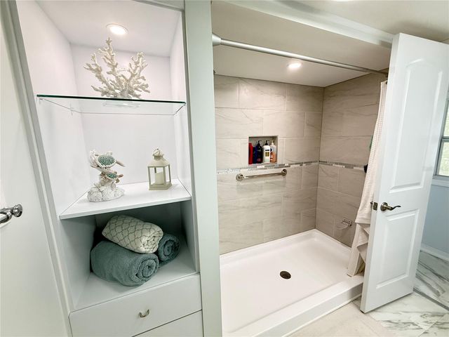 7129 MOUNT ARLINGTON DRIVE NE 440, St Petersburg, FL 33702