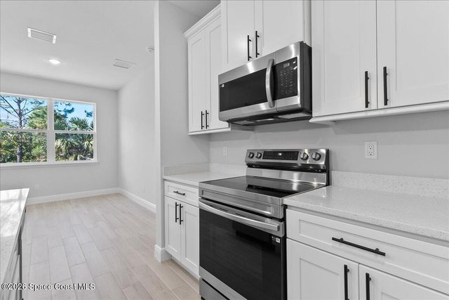 170 Silverfrost Street SE, Palm Bay, FL 32909