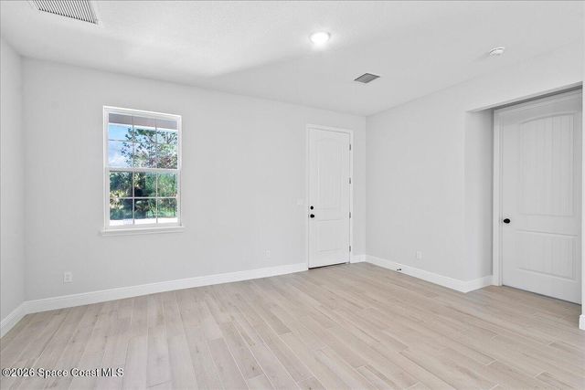 170 Silverfrost Street SE, Palm Bay, FL 32909