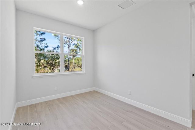 170 Silverfrost Street SE, Palm Bay, FL 32909