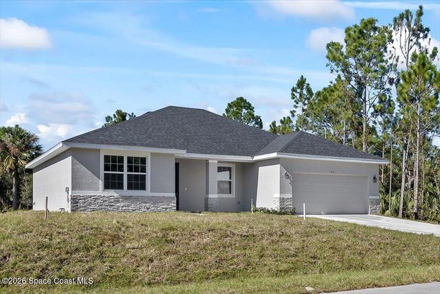 170 Silverfrost Street SE, Palm Bay, FL 32909
