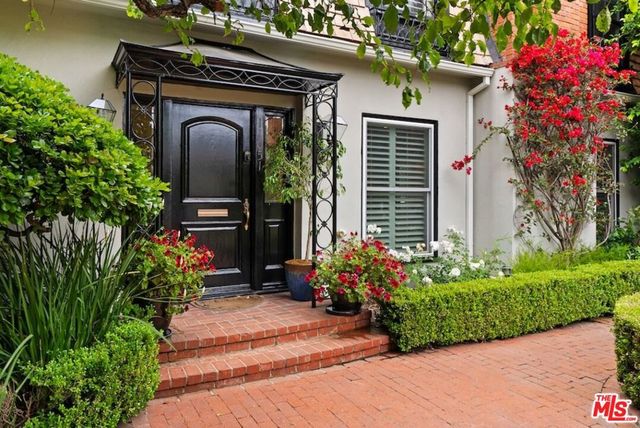 11051 Strathmore Drive 1, Los Angeles, CA 90024