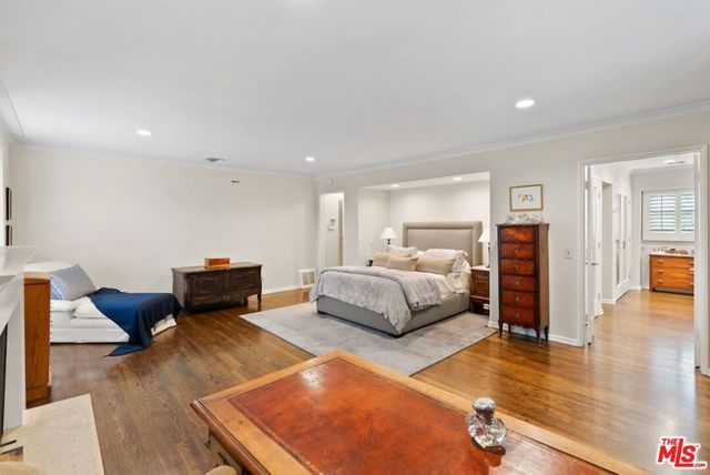 11051 Strathmore Drive 1, Los Angeles, CA 90024