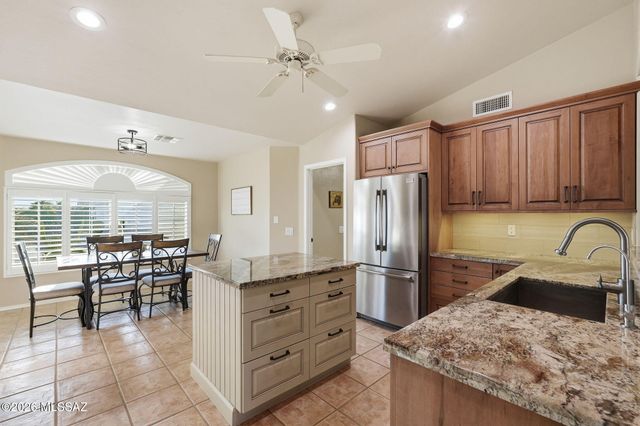 65510 E Rose Ridge Drive, Tucson, AZ 85739