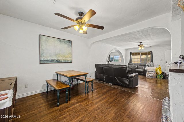 1449 S 11TH Avenue, Phoenix, AZ 85007