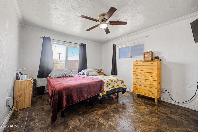 1449 S 11TH Avenue, Phoenix, AZ 85007