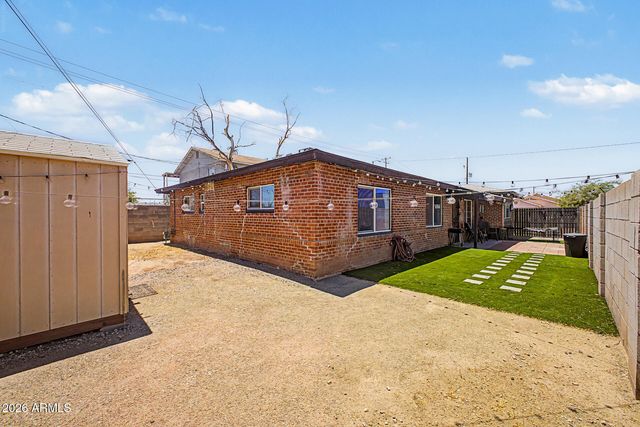 1449 S 11TH Avenue, Phoenix, AZ 85007