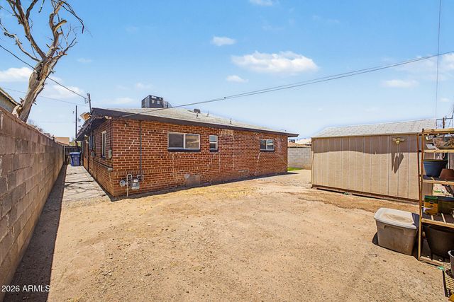1449 S 11TH Avenue, Phoenix, AZ 85007