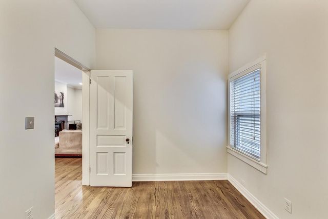 1214 W Wrightwood Avenue 2, Chicago, IL 60614