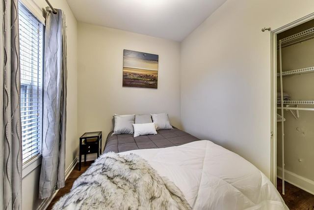 1214 W Wrightwood Avenue 2, Chicago, IL 60614